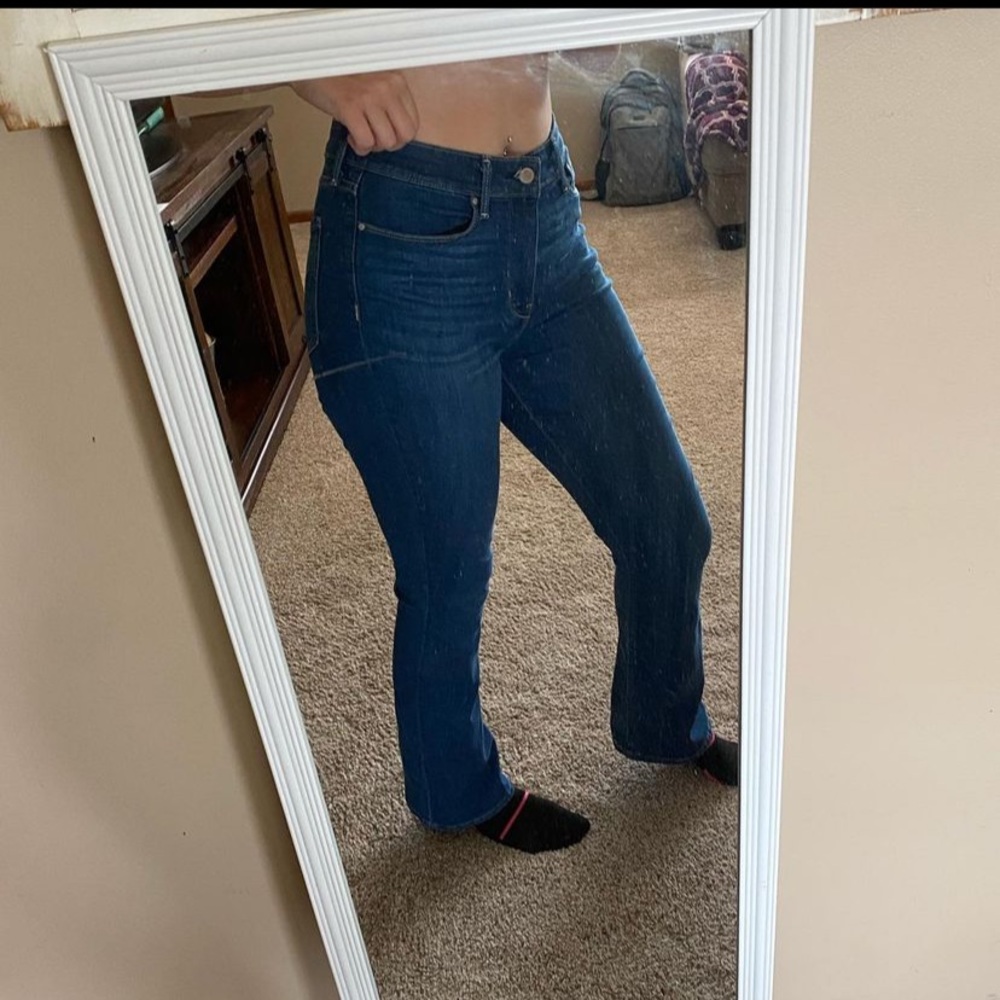 Signature Jeans